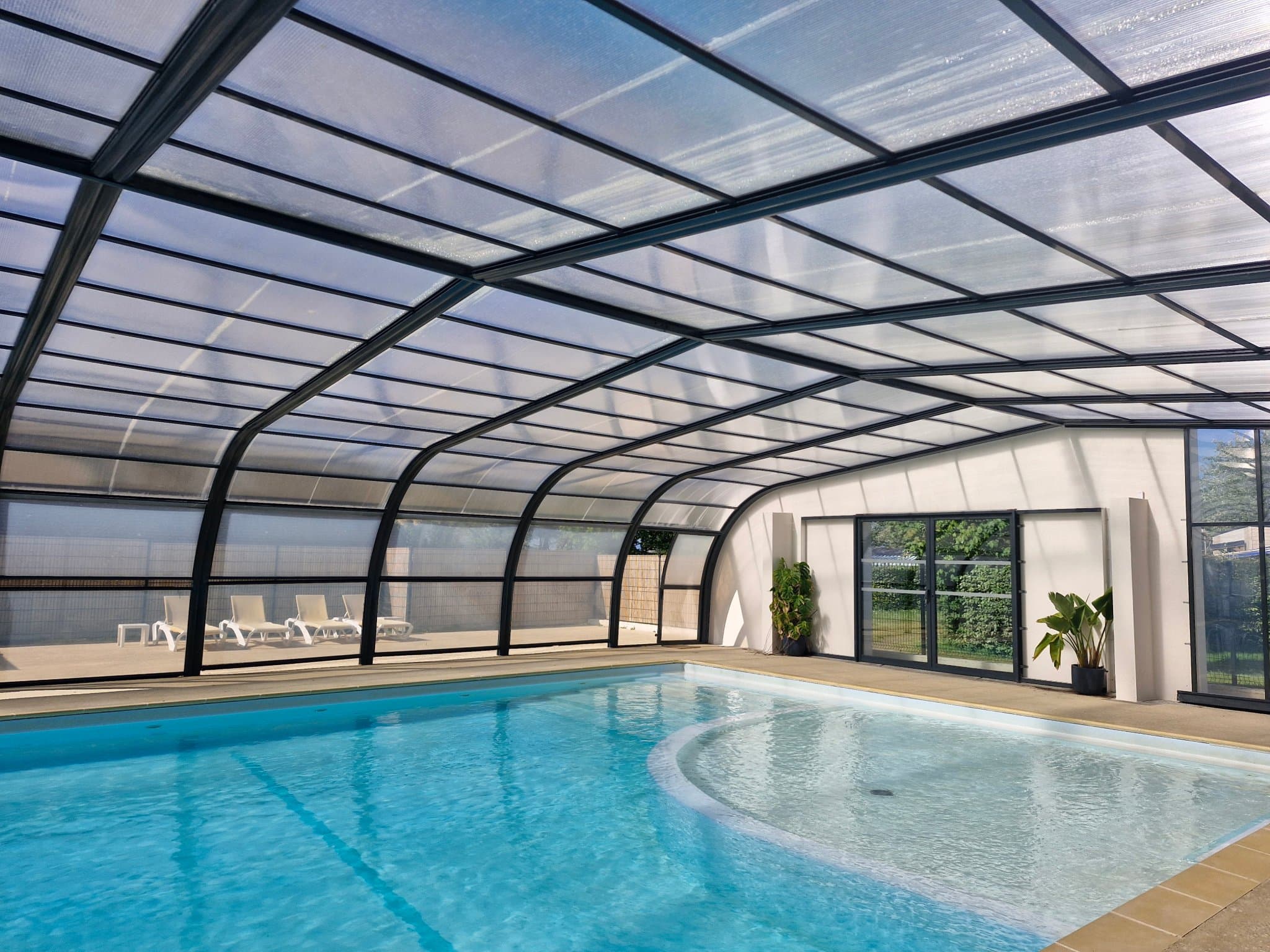 Piscine couverte chauffée du Camping de la Torche — Finistère Bretagne