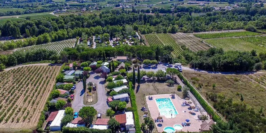 Camping Voconce — Camping vanlife à Buis-les-Baronnies, Auvergne-Rhône-Alpes