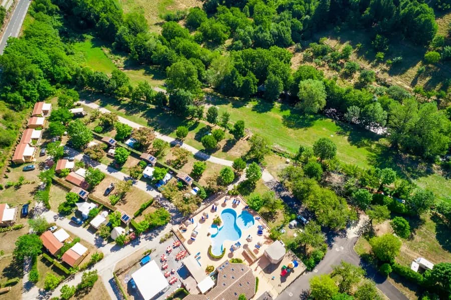 Camping Le Cerisier du Jaur — Camping vanlife à Olargues, Occitanie