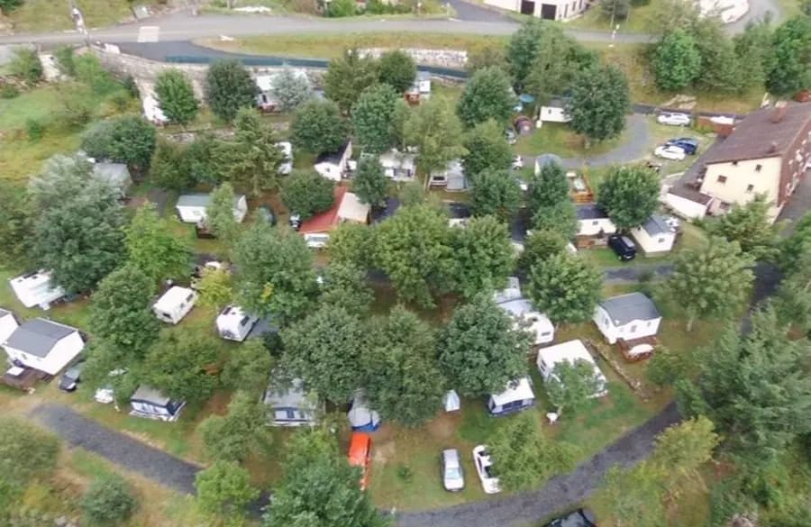 Camping Les Airelles — Camping vanlife à Serre-Chevalier, Hautes-Alpes